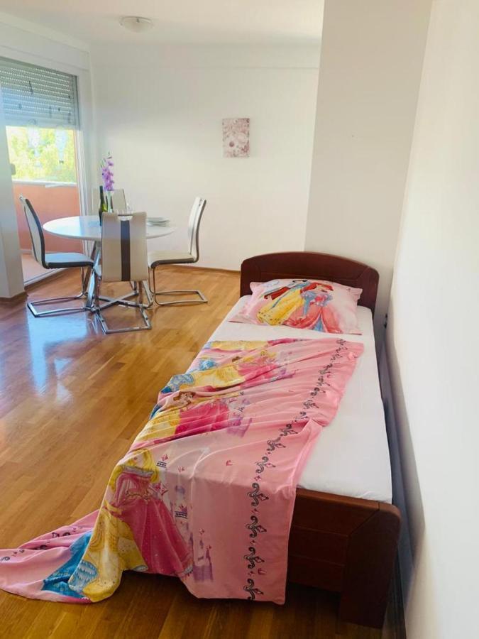 Apartments Nika Sukošan Zewnętrze zdjęcie