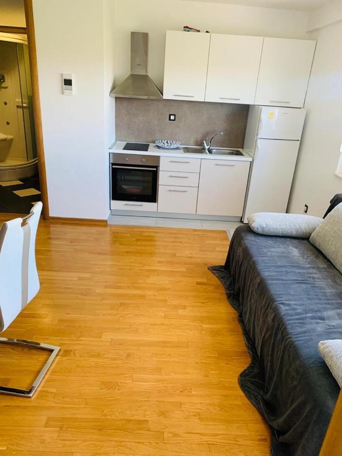 Apartments Nika Sukošan Zewnętrze zdjęcie