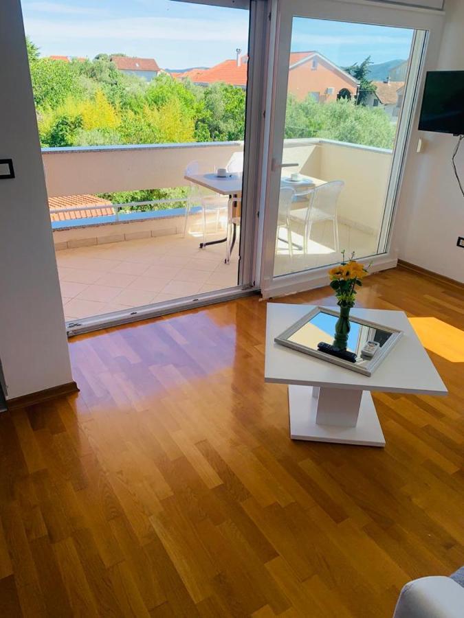 Apartments Nika Sukošan Zewnętrze zdjęcie