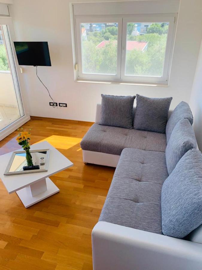 Apartments Nika Sukošan Zewnętrze zdjęcie