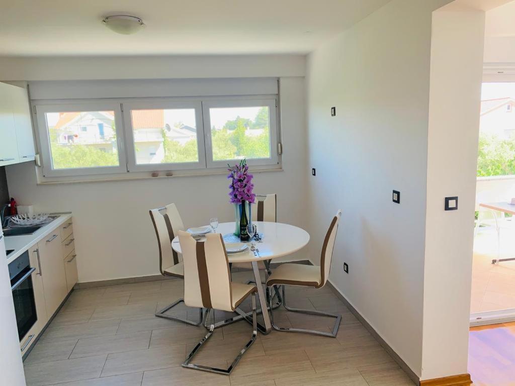 Apartments Nika Sukošan Zewnętrze zdjęcie
