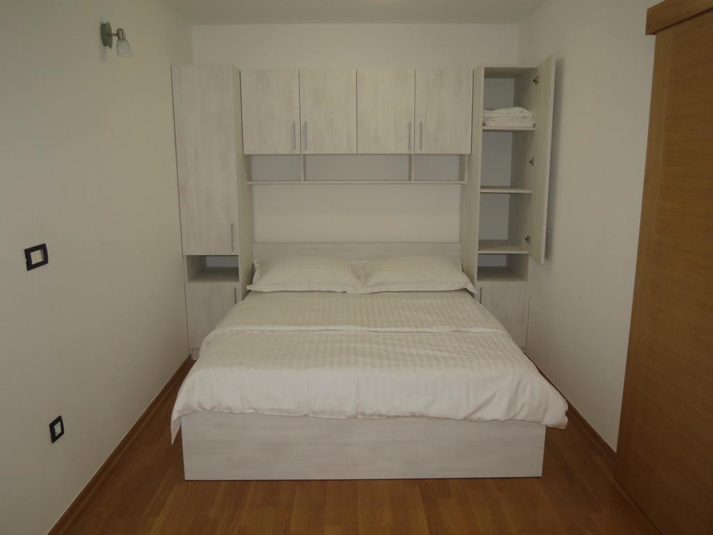 Apartments Nika Sukošan Zewnętrze zdjęcie