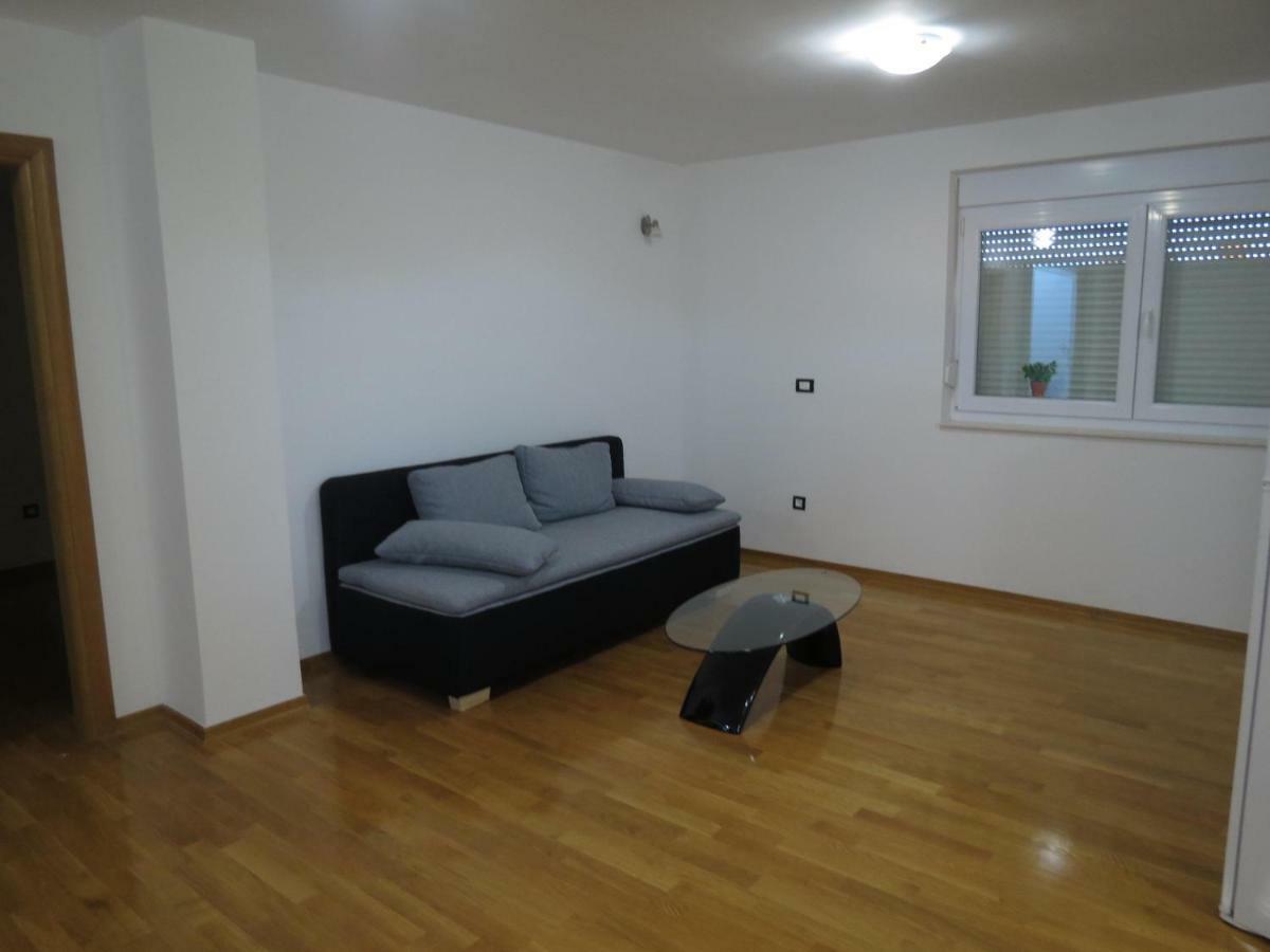 Apartments Nika Sukošan Zewnętrze zdjęcie